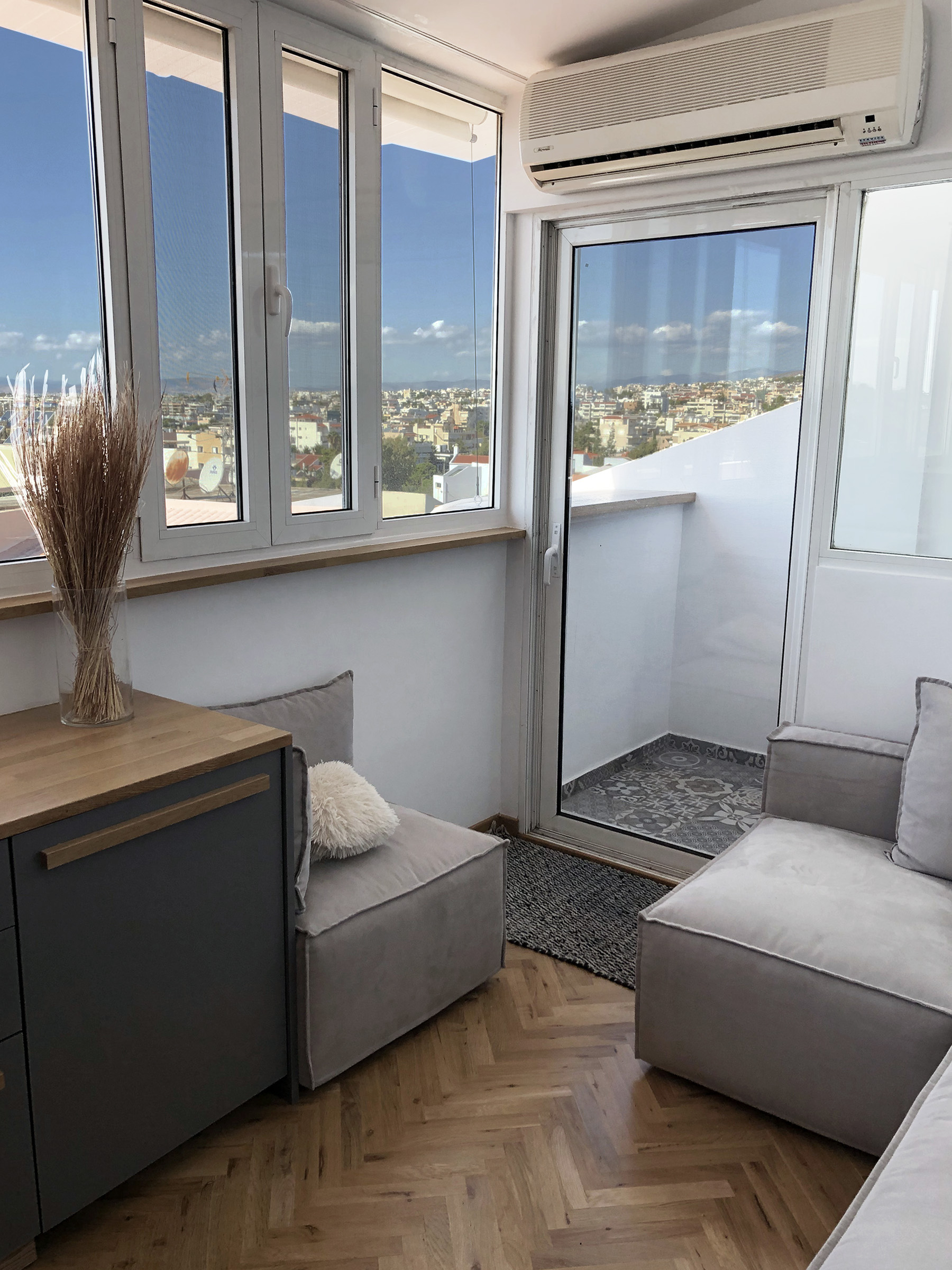 Effie Piplikatsi丨公寓丨Tiny Penthouse Apartment in Athens-1