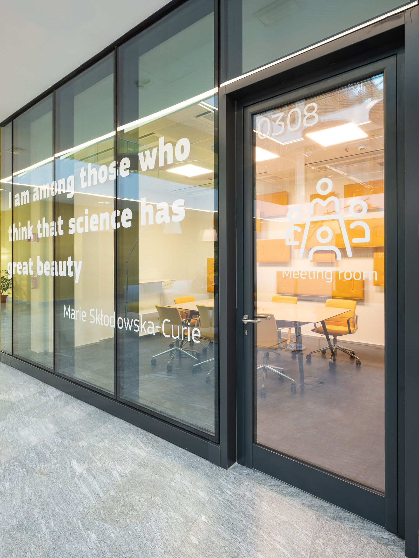 欧盟联合研究中心 ISPRA 总部共享室内外空间设计-9