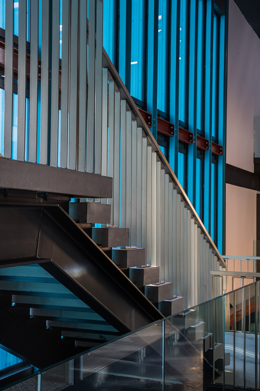 Project展厅和仓库大楼-39