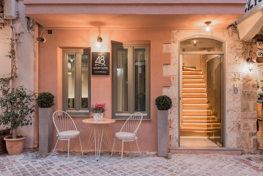 Chania 老城改造,石屋变豪华套房-0