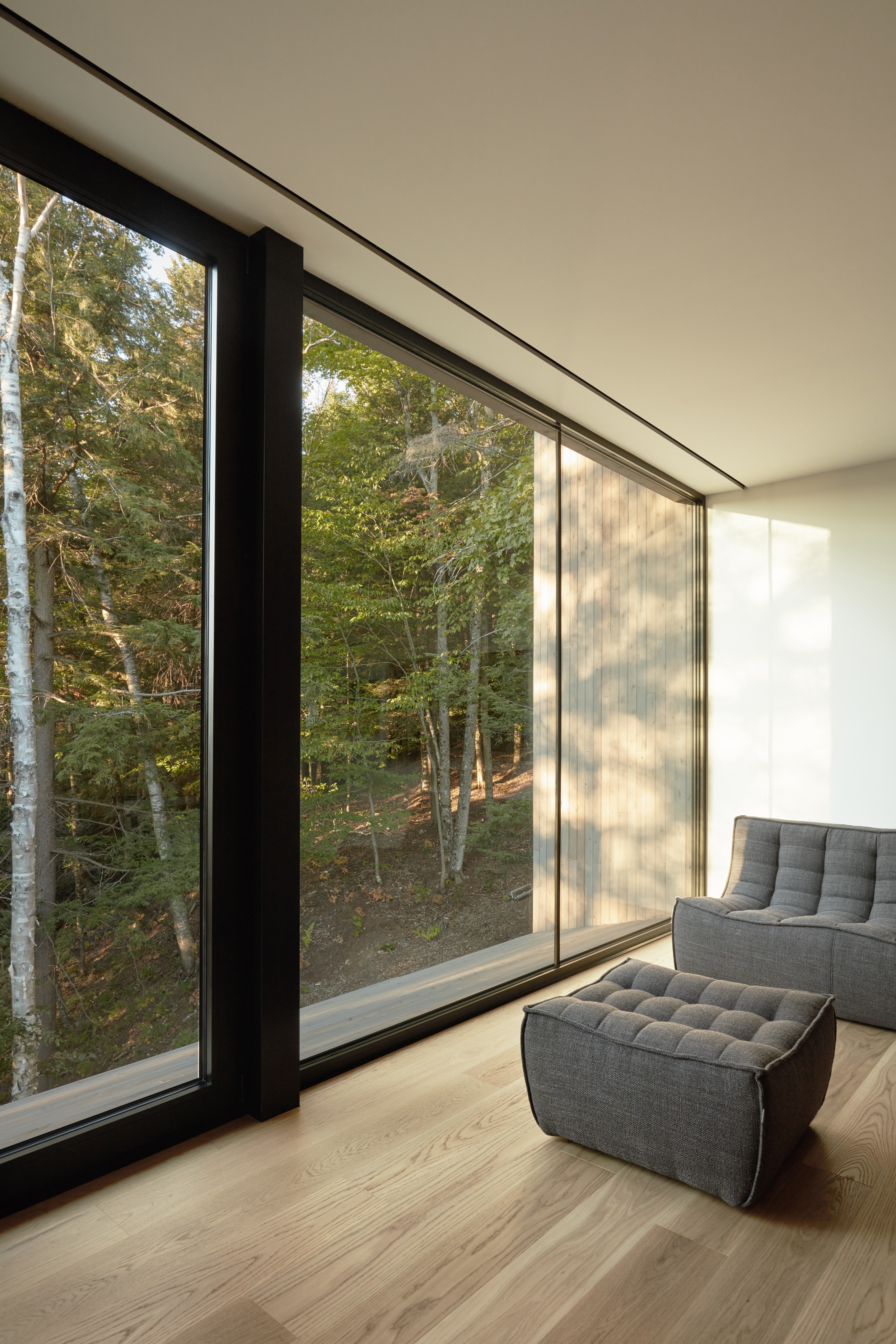 岩石上的木质几何空间-13