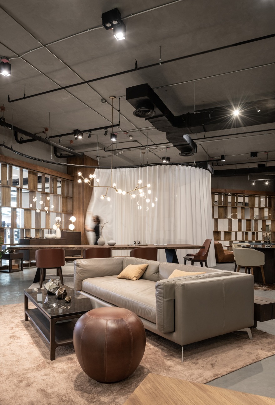 曼谷家居展厅 Sesia,书架式立面设计引领潮流-10