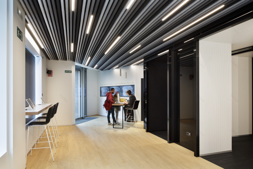 从传统到现代,牙科诊所的蜕变之路-6