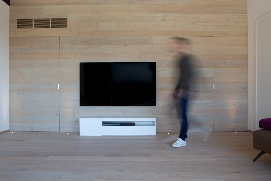 木质温馨,空间层次感凸显的家居设计-29