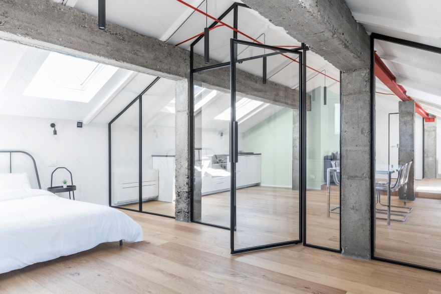 Torino 公寓顶层复式改造,打造舒适 Airbnb 空间-0