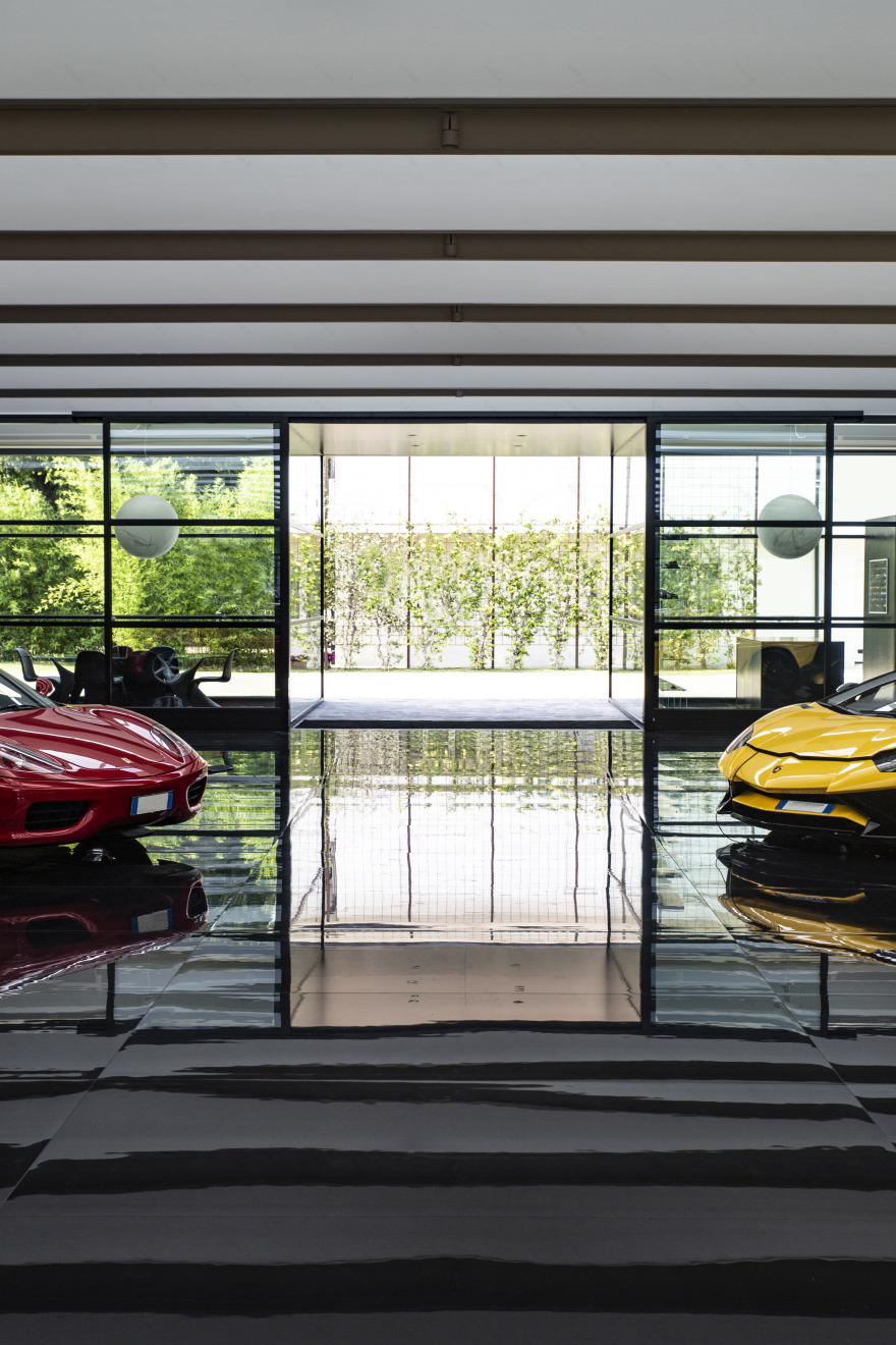 意大利 12 辆兰博基尼的私人展览空间-5