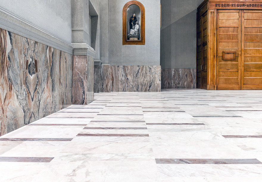 融合传统与创新的 Sedrina 教堂改造-0