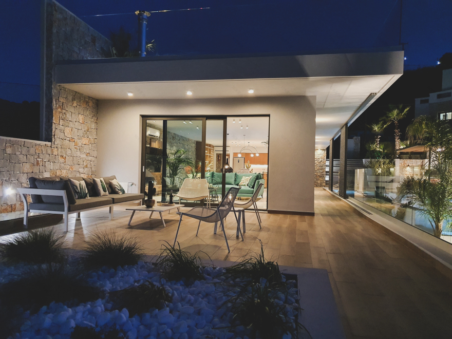 现代风格别墅设计,展现夏日度假风情-7