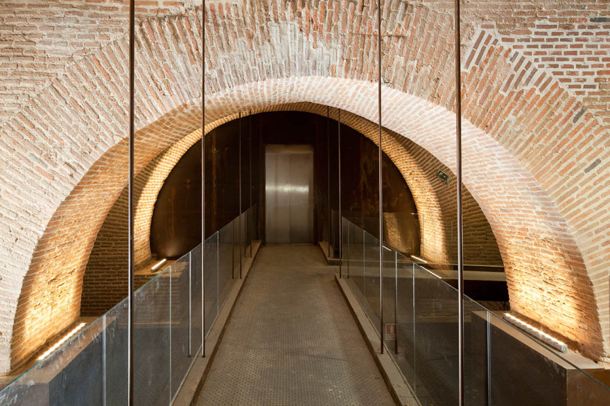 马德里 Conde Duque 建筑修复-0