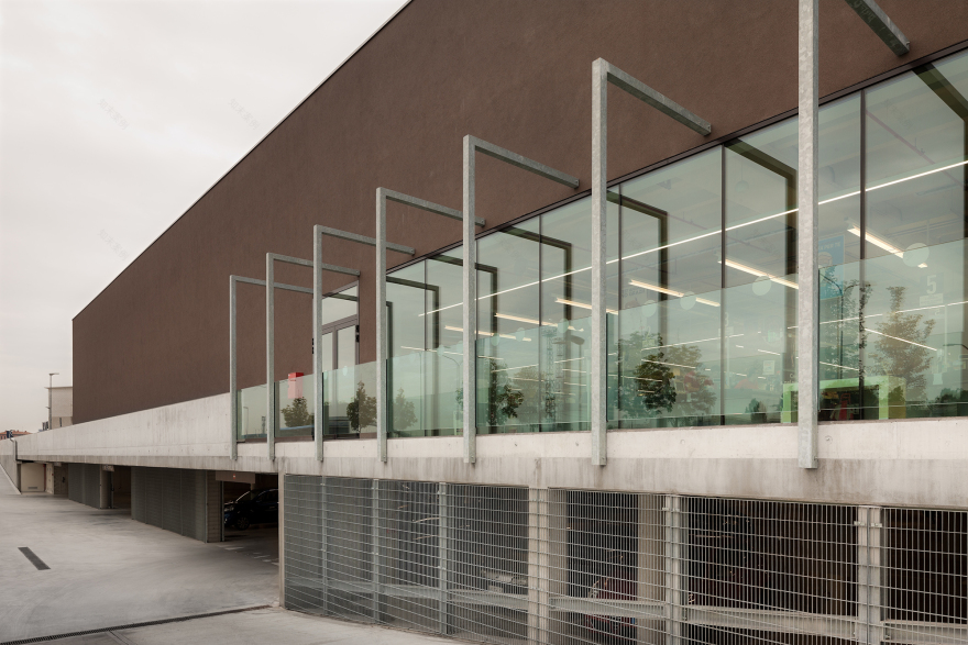 和平教堂综合体办公楼-6