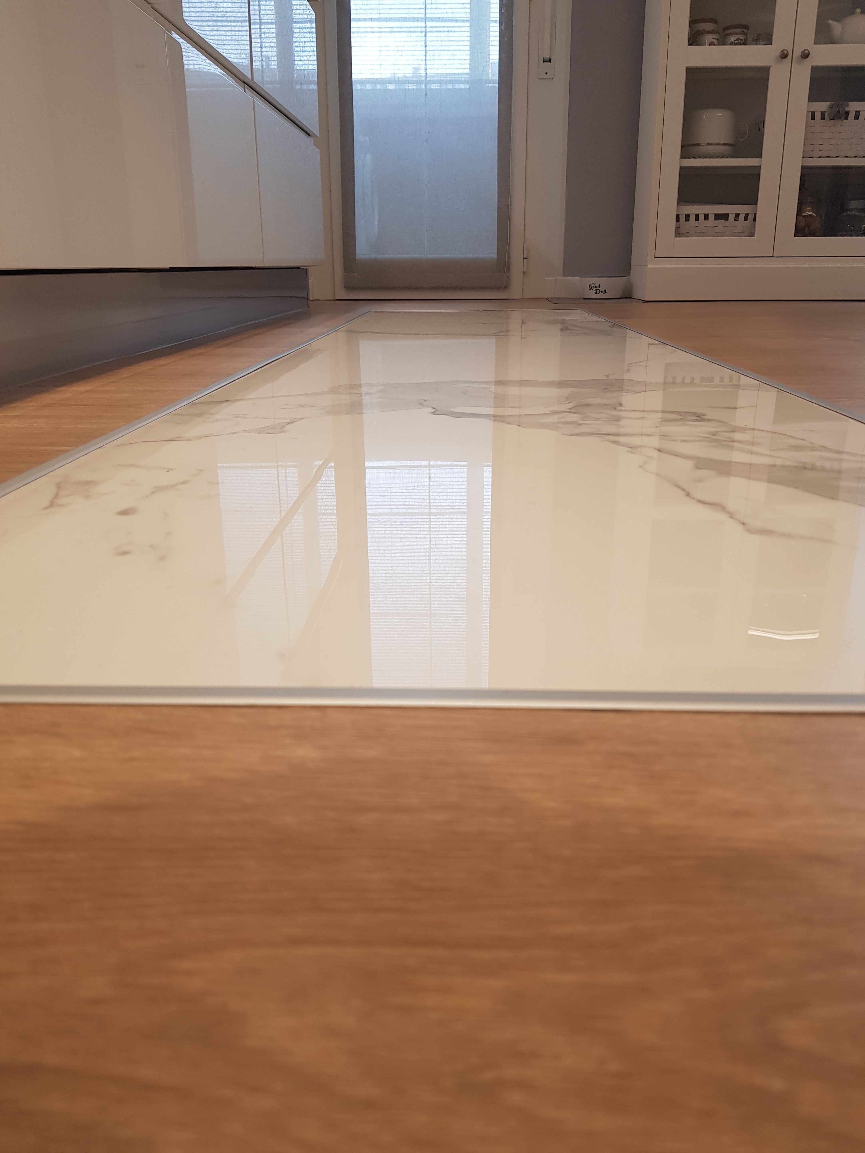 60 年代公寓的现代翻新-12