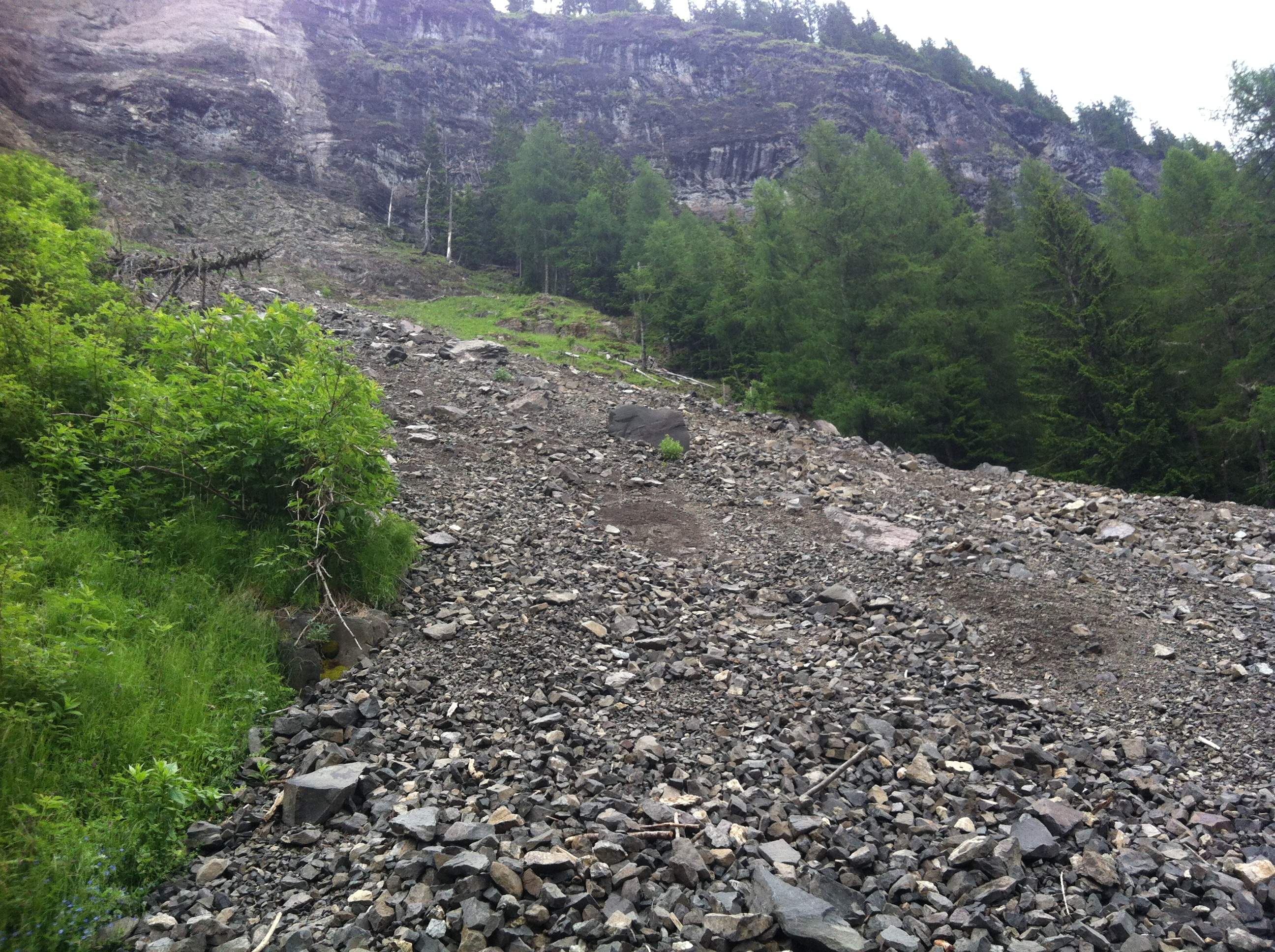 Pedestrian cycle tunnel at the foot of a landslide in Dolomites - Structural design-2