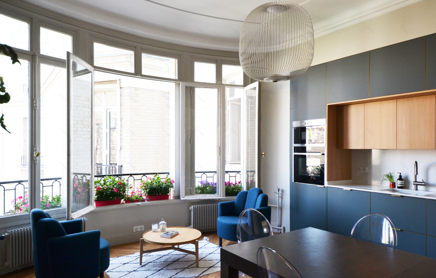 巴黎 17 区 200 平米公寓的创意翻新-0