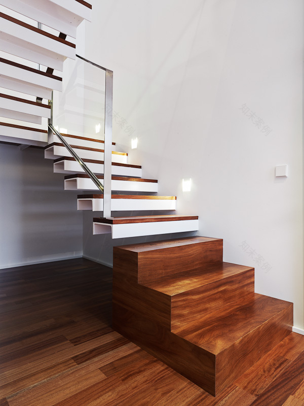 西班牙 Avilés 市简约别墅,诠释现代生活理念-29