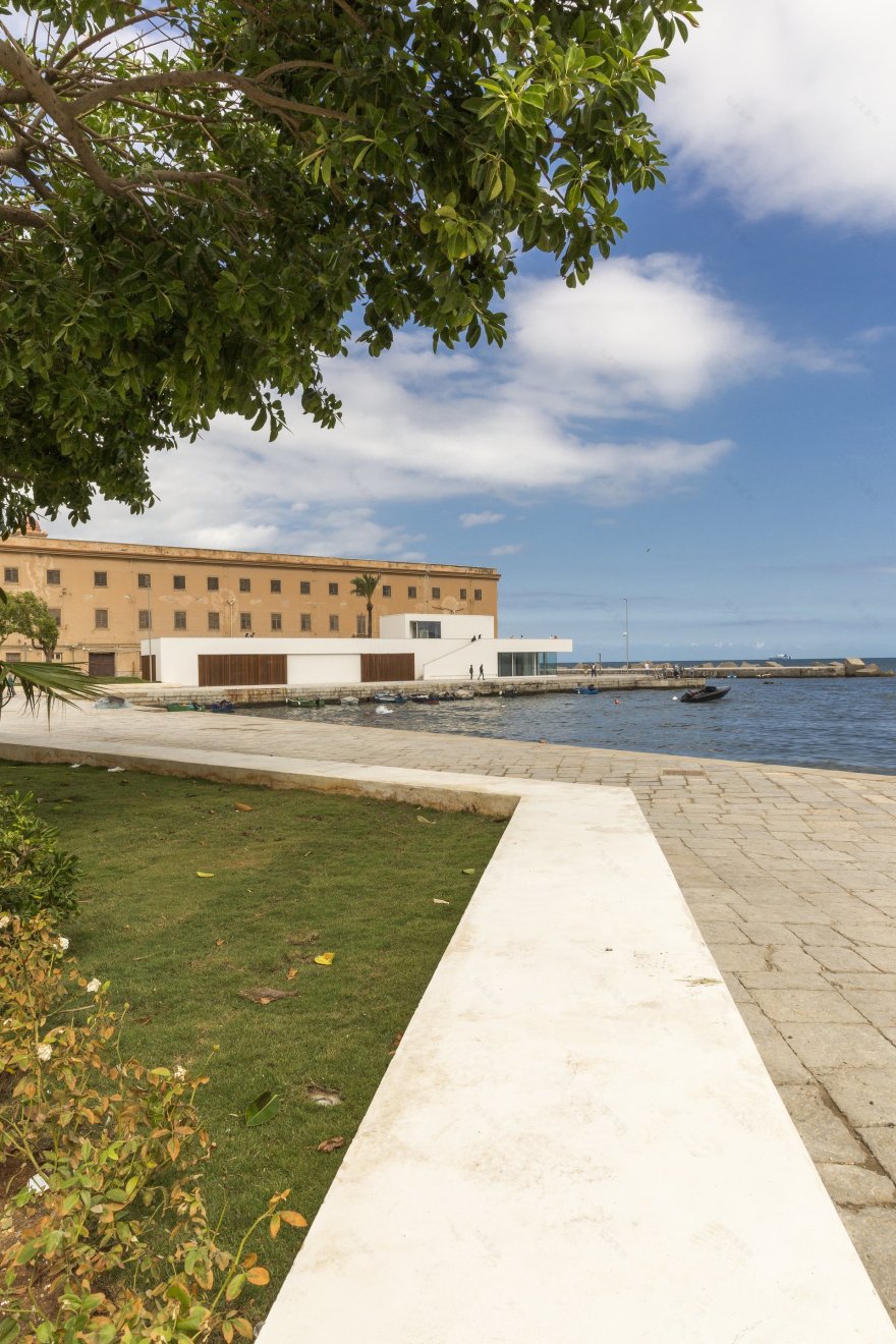 重焕生机的意大利港口城市 · Palermo 海滨广场-7