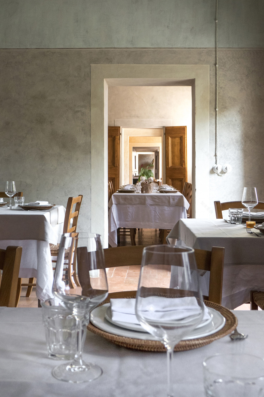 乡间别墅的现代复兴 | 古与新的完美融合-39