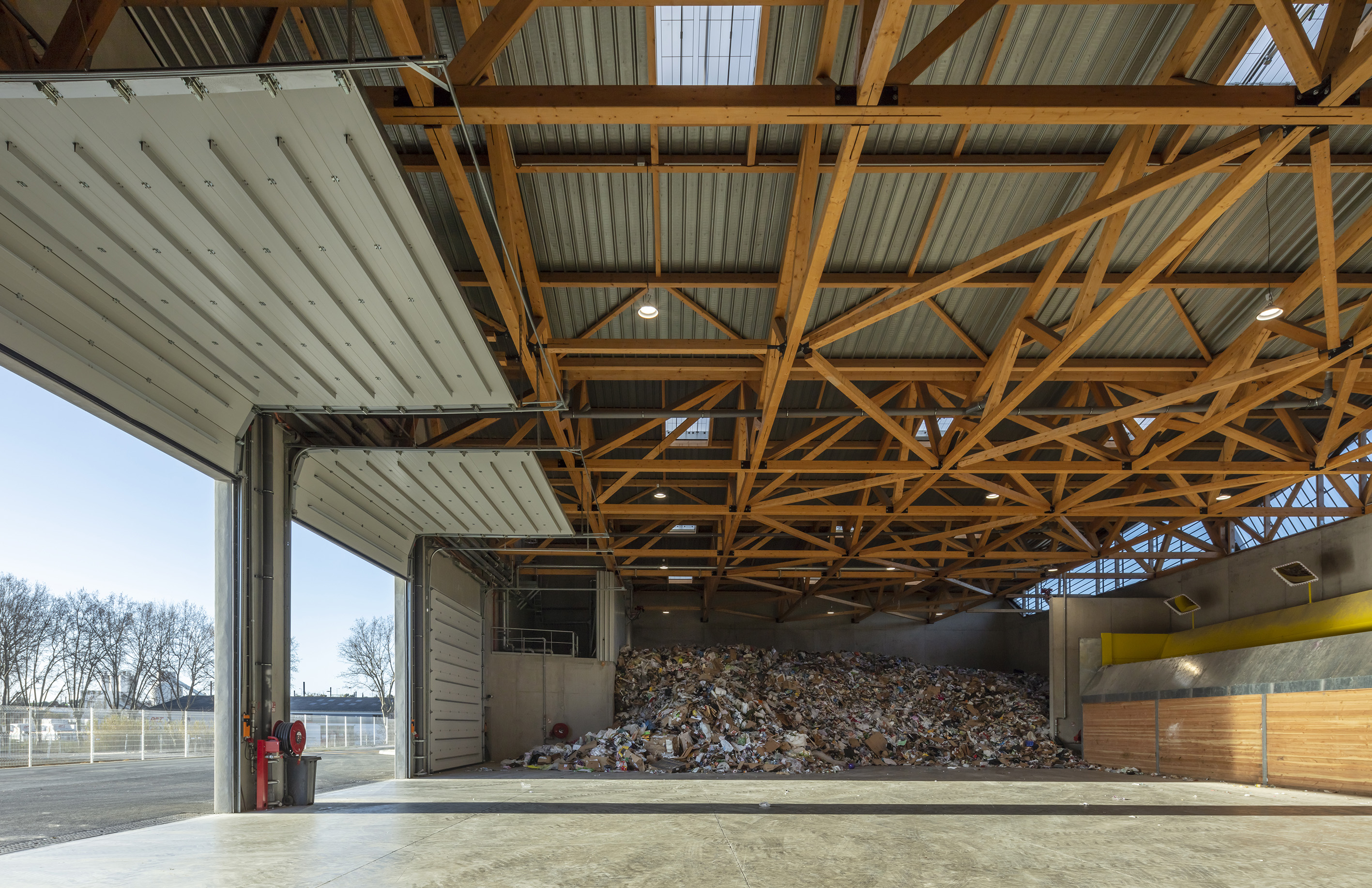 Demeter 可回收垃圾处理中心-3