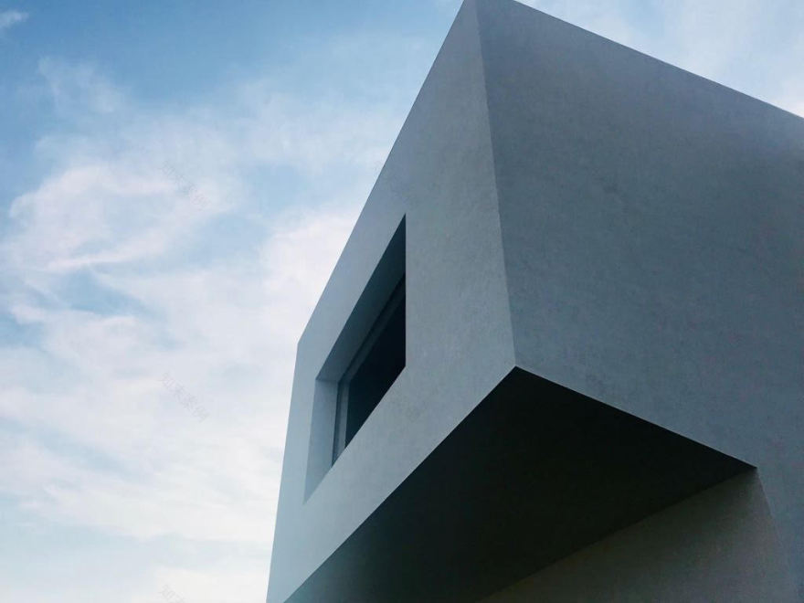 线性白建筑 | 家庭住宅的简约之美-19