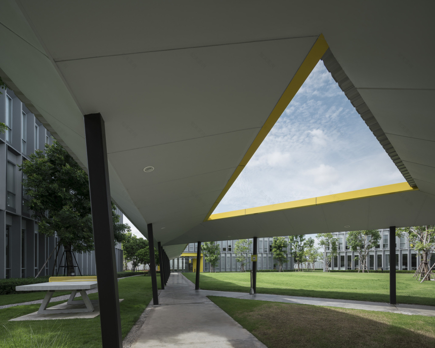 曼谷 Summer Lasalle 商业中心丨泰国曼谷丨1819-28