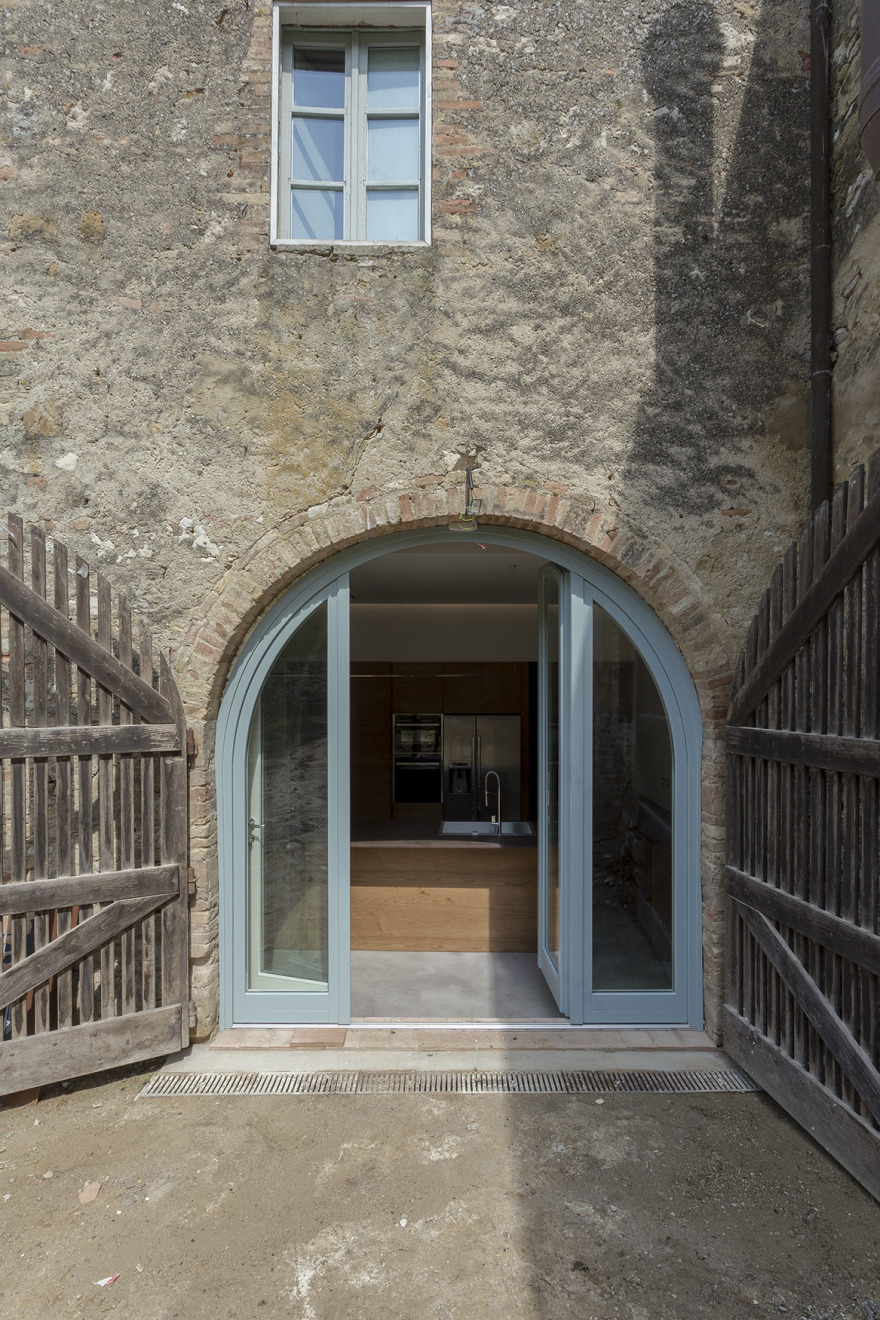 意大利乡村 18 世纪老宅翻新记-12