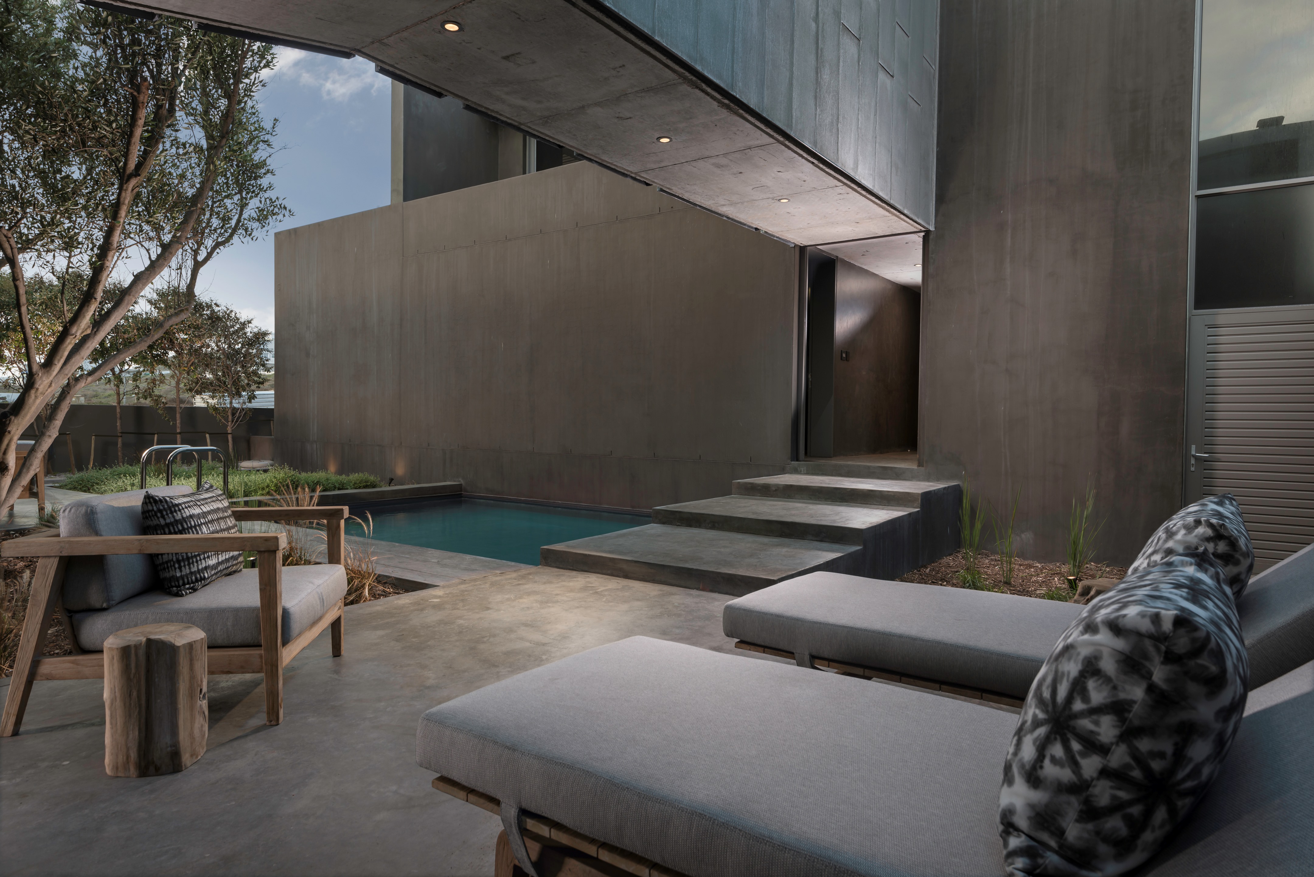 Gavin Maddock Design Studio丨别墅建筑丨Olive Tree Villa-20