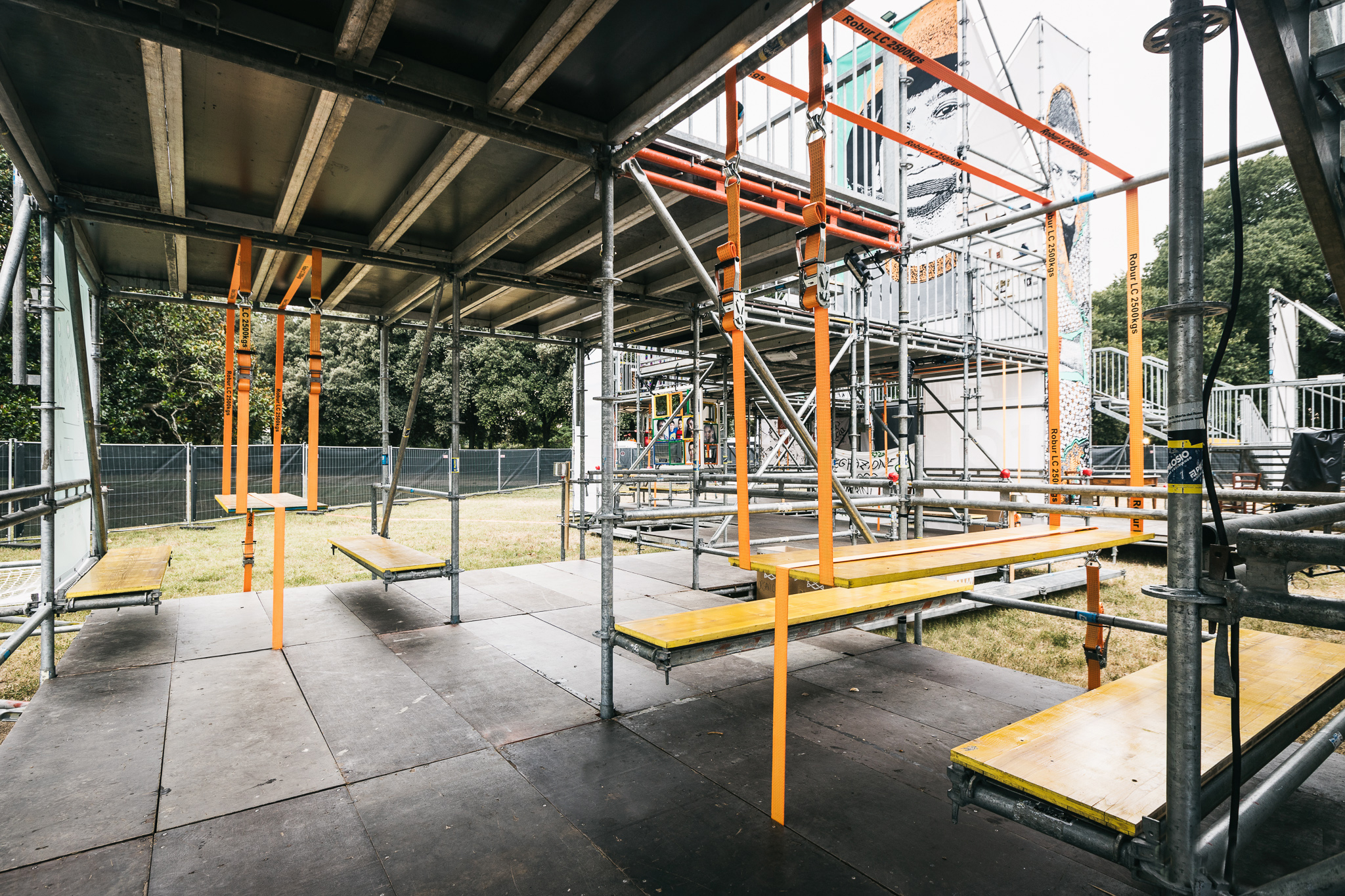 多功能 Q1 竞技场 · 临时性建筑的可持续实践-2