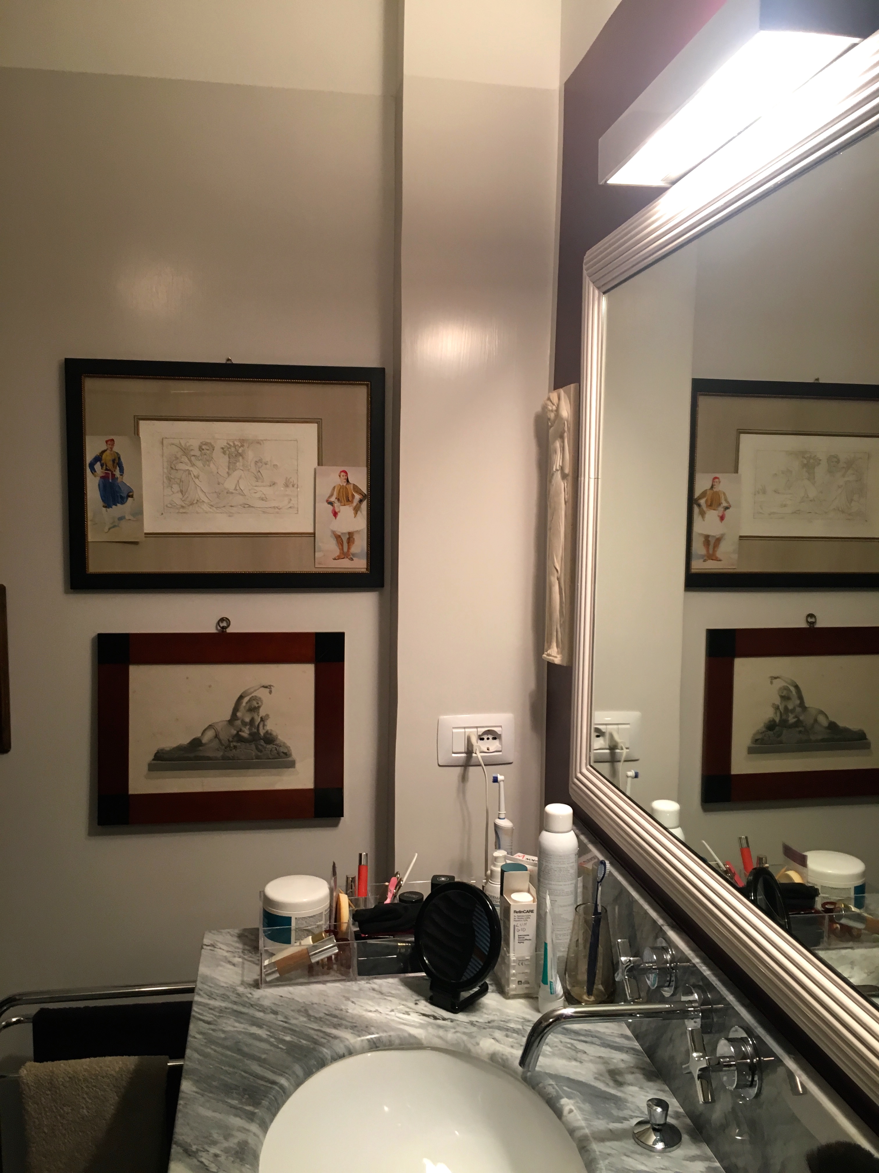 罗马历史建筑中的现代色彩-40