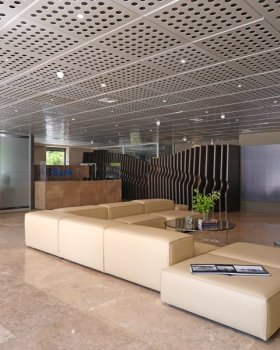 Elena Karoula丨办公建筑丨AB Bank Headquarters l Marousi