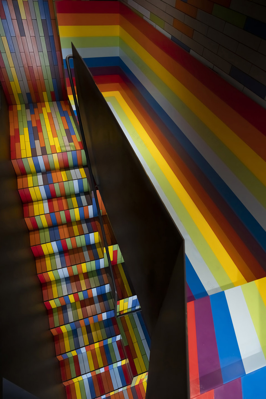 彩虹国度 · 茶饮小店丨中国成都丨凡筑设计-32