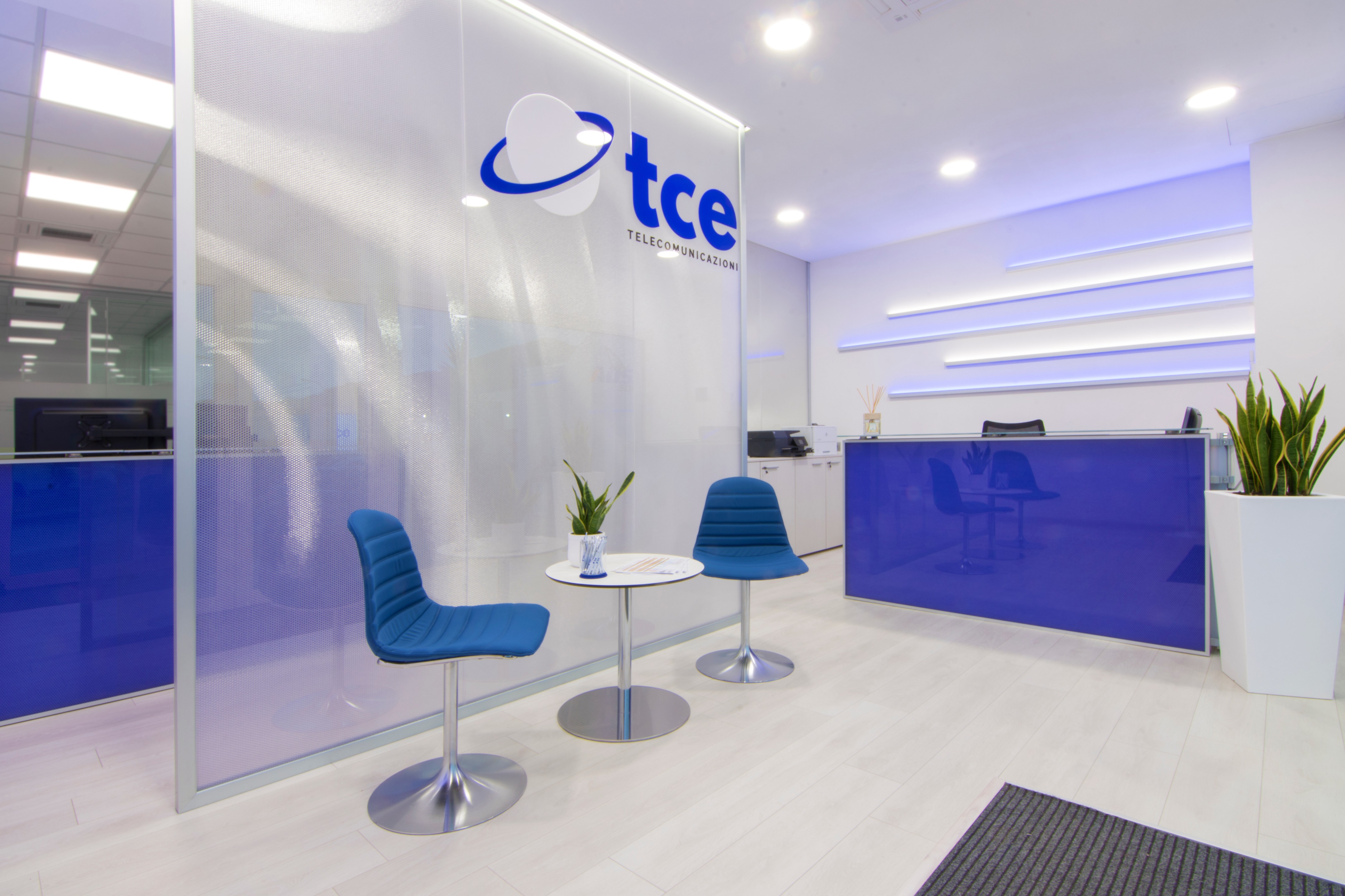 智慧办公空间典范——TCE Telecomunicazioni 智能办公室设计-3