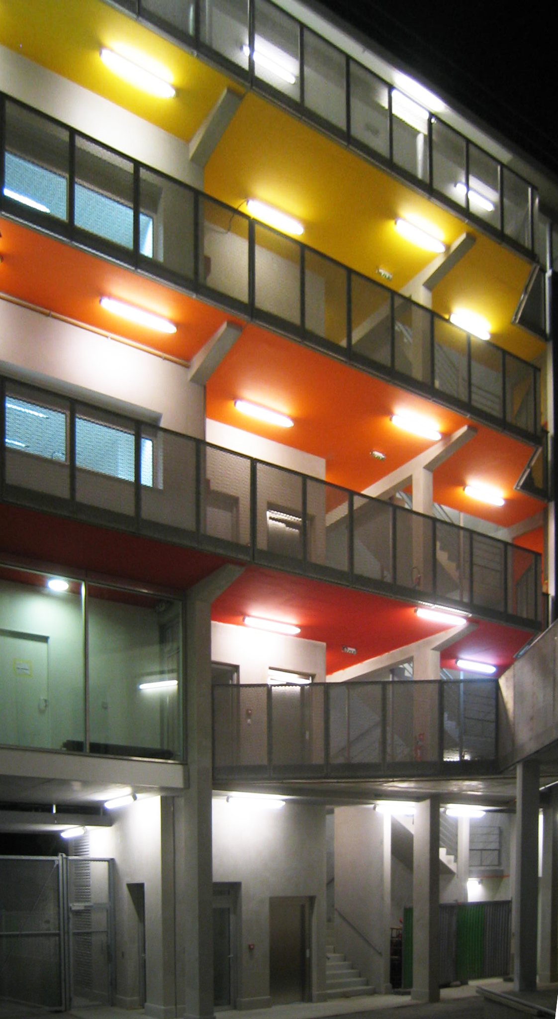 解构之美 | 让·米歇尔小学现代扩建-11