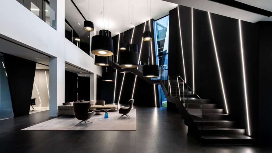 Chromavis 总部办公照明设计丨Axolight-0