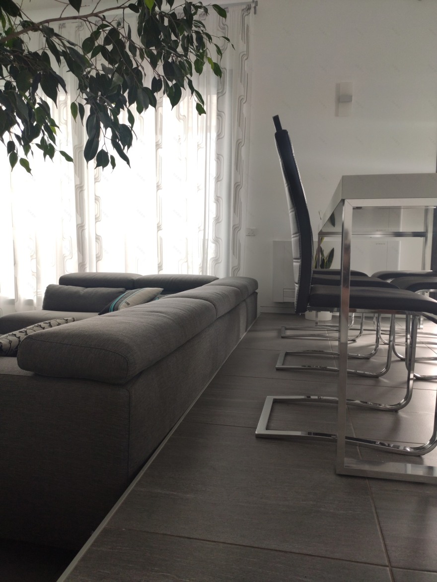 P+F 别墅 | 双层空间与自然融合的设计佳作-7