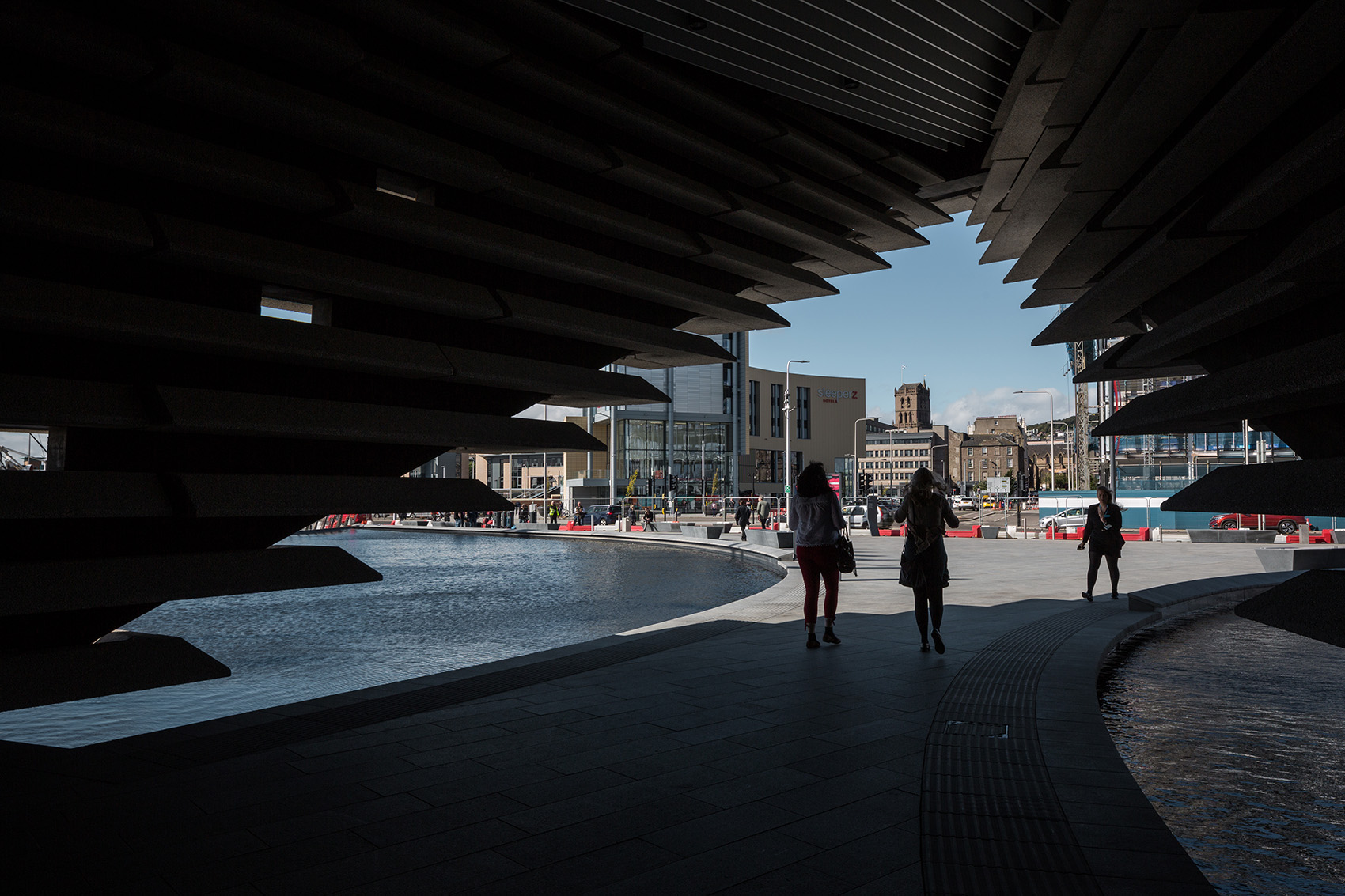 苏格兰 V&A Dundee 博物馆 | 隈研吾的人造悬崖奇观-8