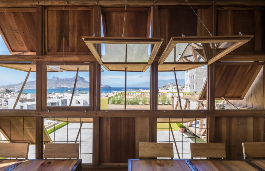 Cape Verde 岛上的生态酒店 - 融入本土元素的环保设计-31