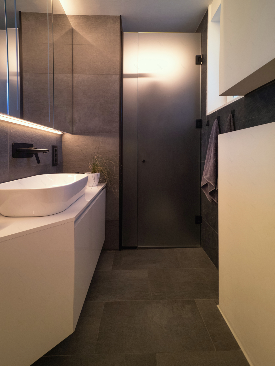 禅意空间 · 60 年代公寓的极简改造丨ZEN(o) arch. Zeno Ardelean-14