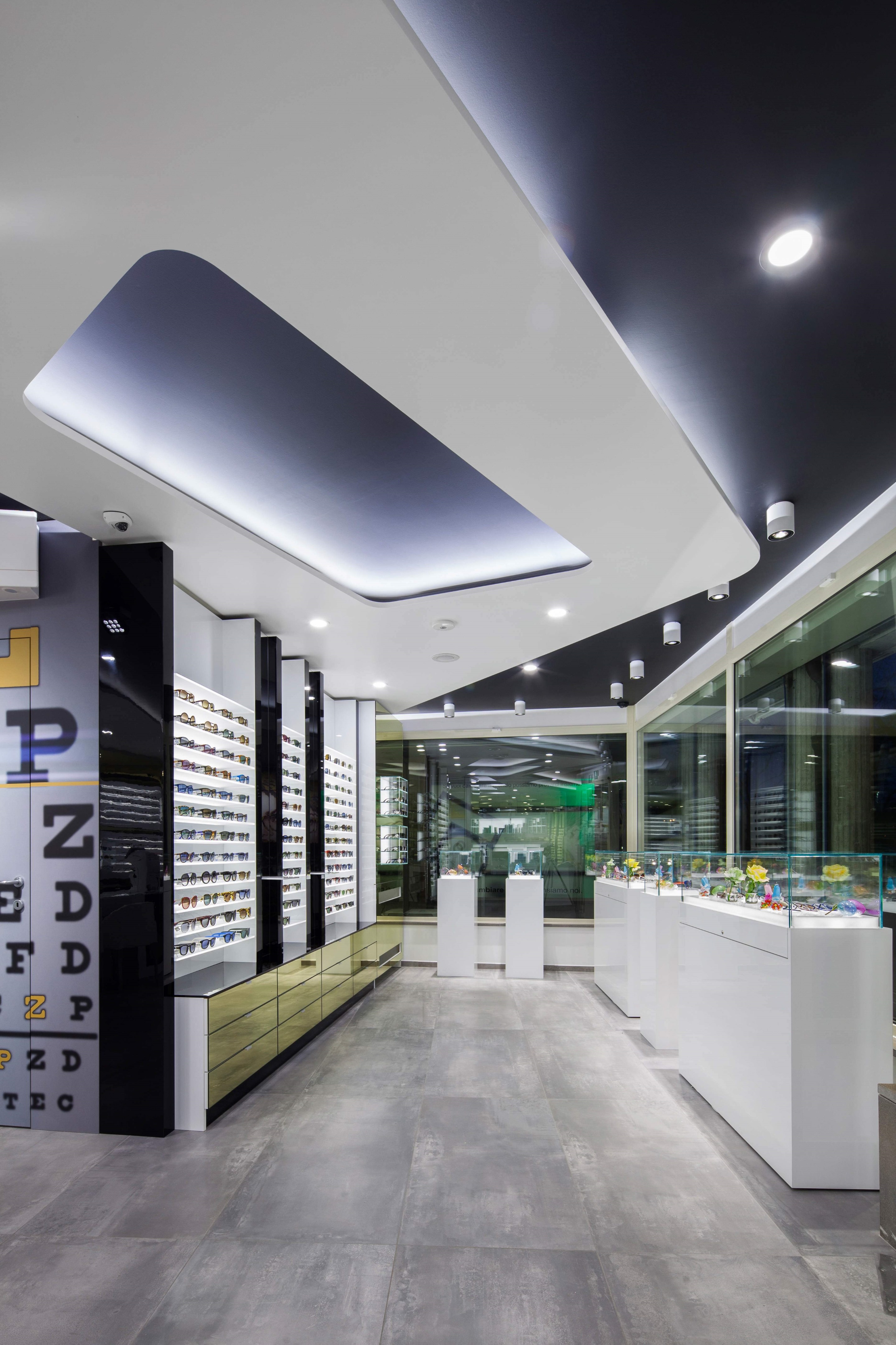 Ottica MODERNA 眼镜店-11