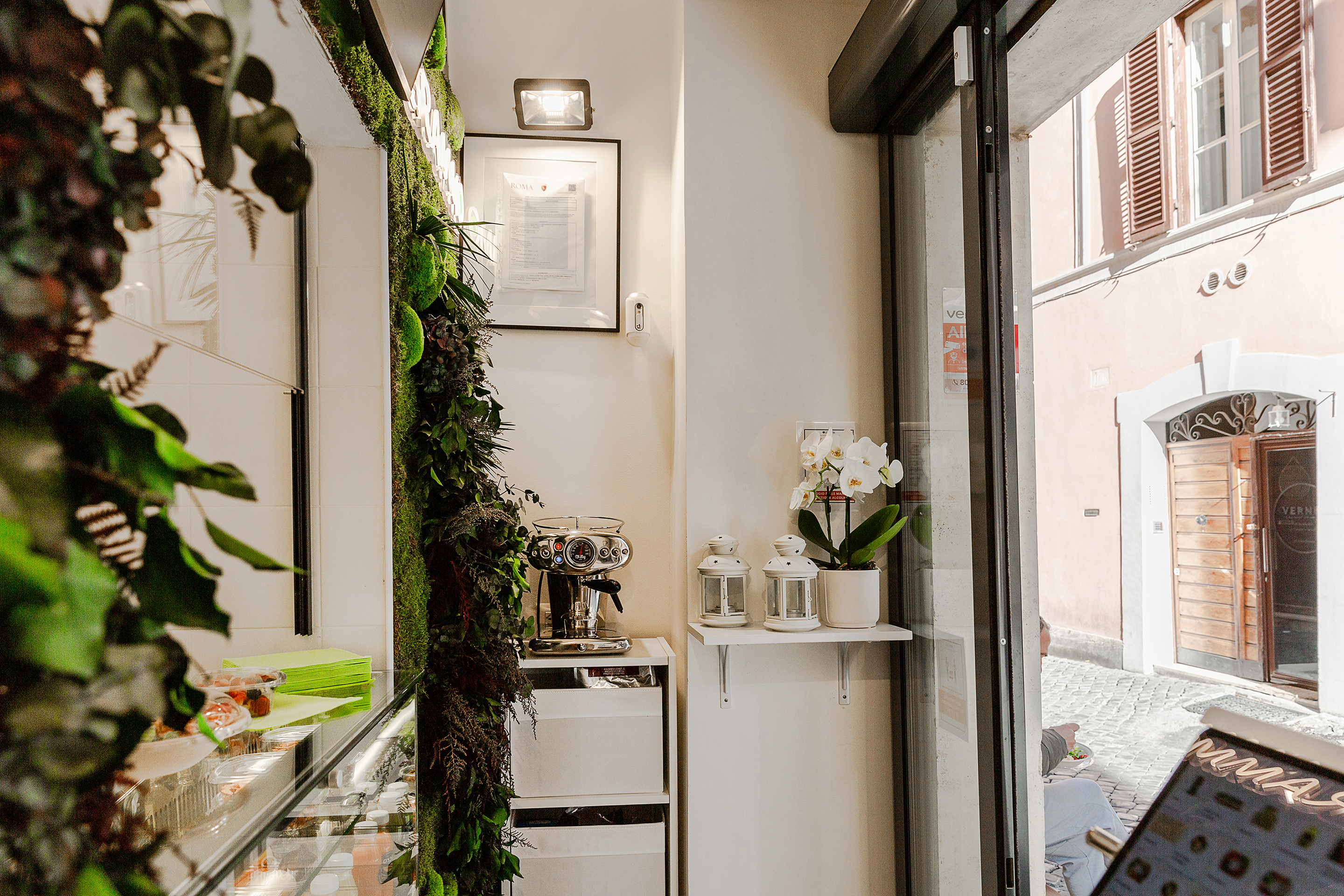 罗马绿色拱门奶茶店丨意大利罗马-1