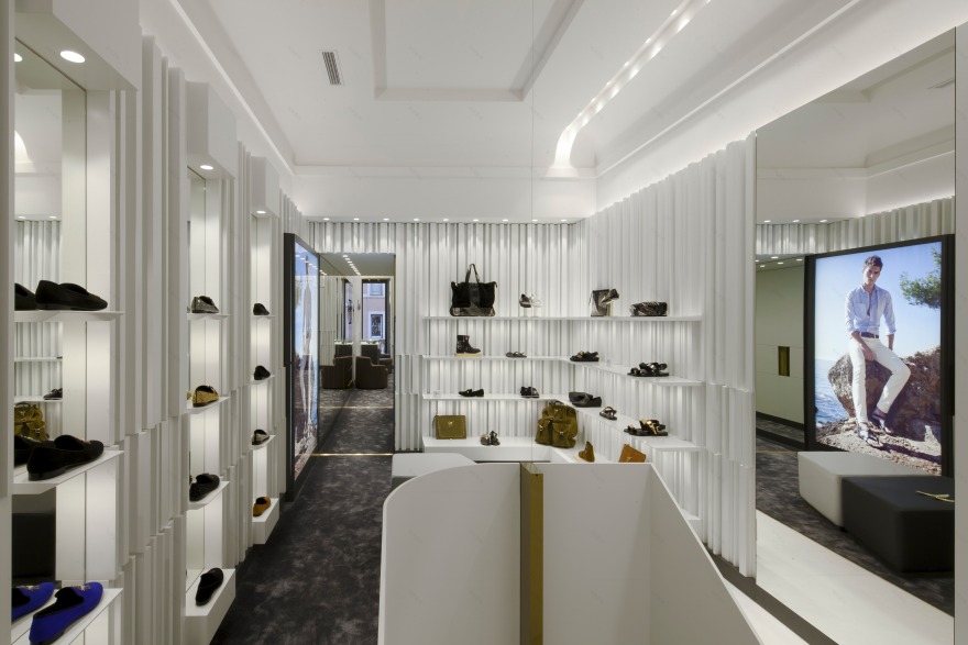 罗马旗舰店设计,传统与现代的完美融合-10