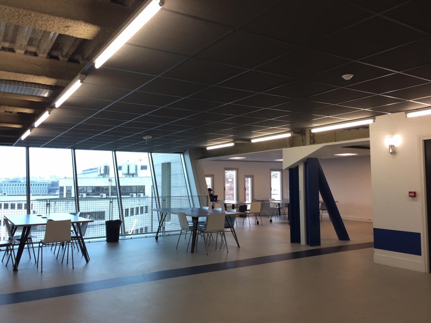 巴黎校园创新建筑设计,独立空中楼阁连接传统与未来-10