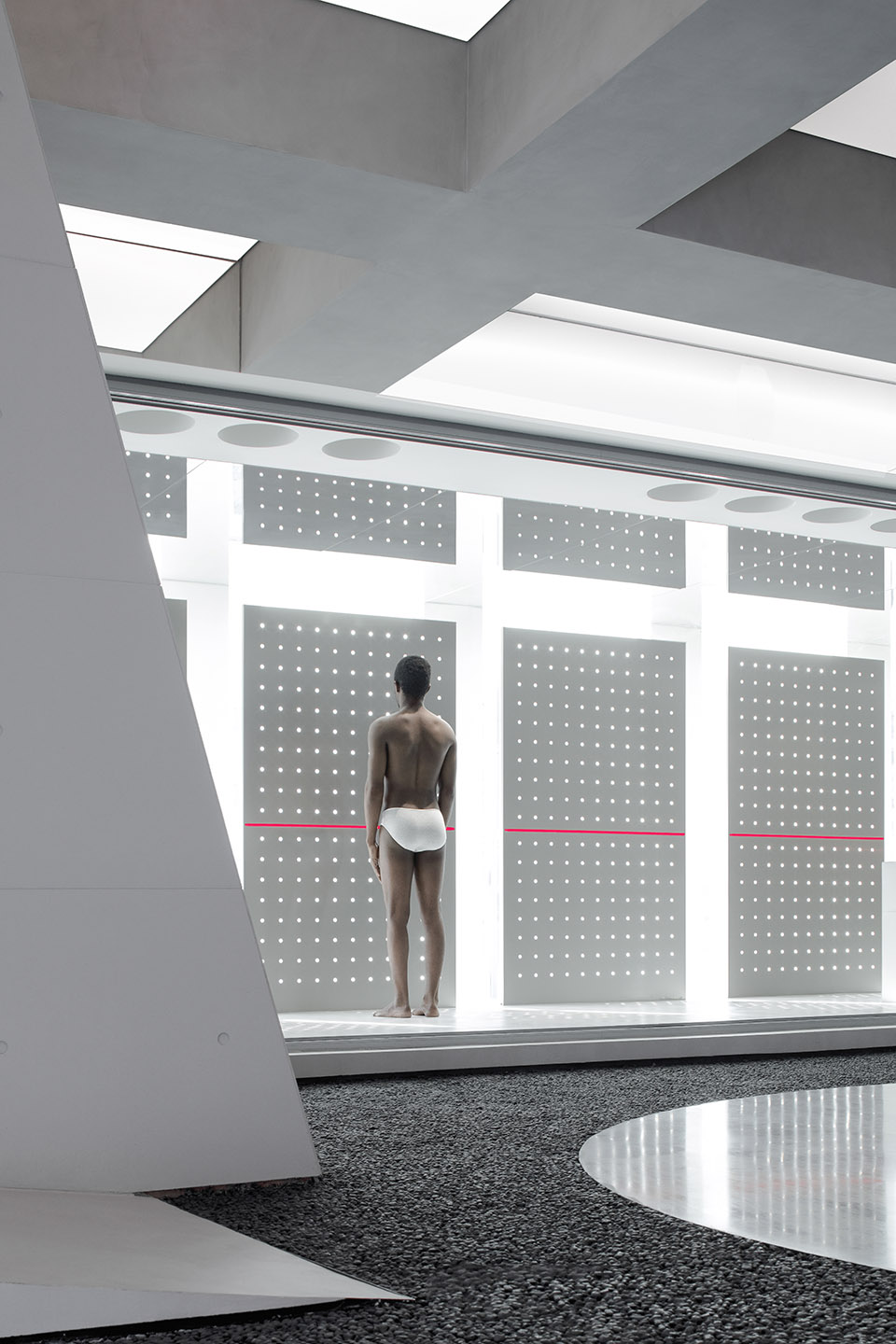 KC Aluminium 门窗系统展厅，南京/呈现未来和荒芜感的空间-14