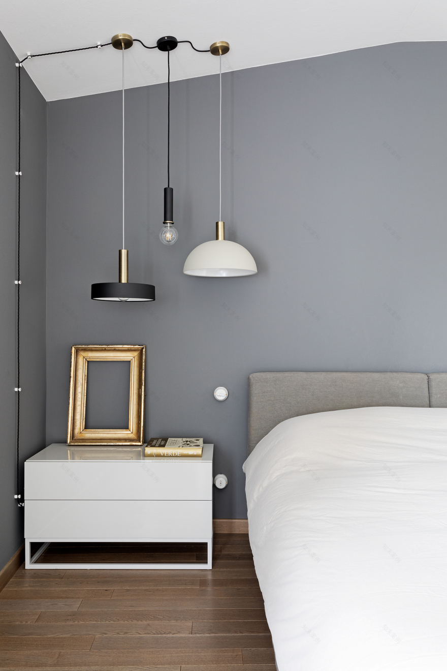 绿意盎然的意式别墅家居设计-37