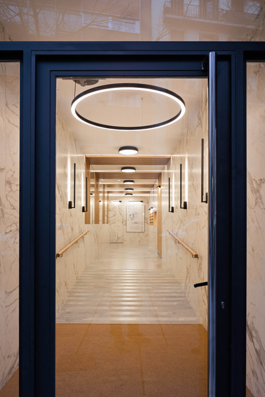 60 年代建筑入口空间翻新-1