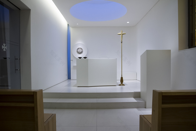 圣玛利亚·戈雷蒂教堂礼拜堂的室内设计艺术-5