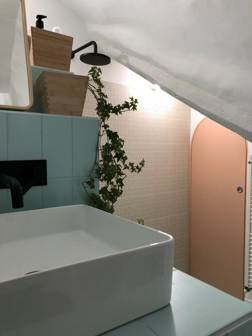 小型阁楼翻新-9