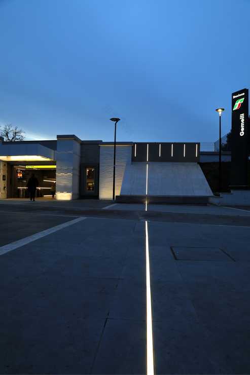 罗马 Gemelli 车站焕新设计-1