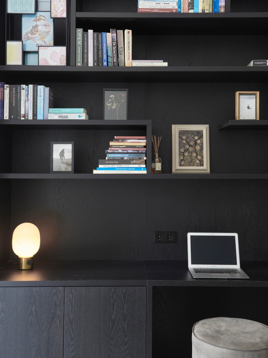 荷兰绿洲中的意式别墅 | 自然与现代的完美融合-6