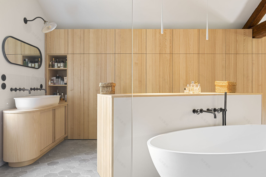 全面翻新 | 30 年代老屋展现现代舒适感-33