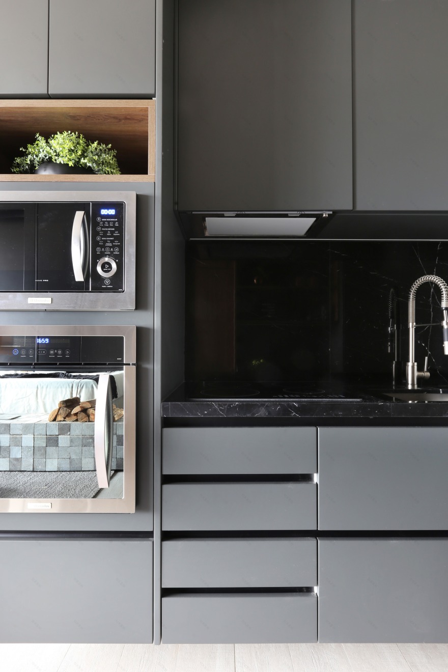 70 平米公寓变身现代酒店风都市家居-7