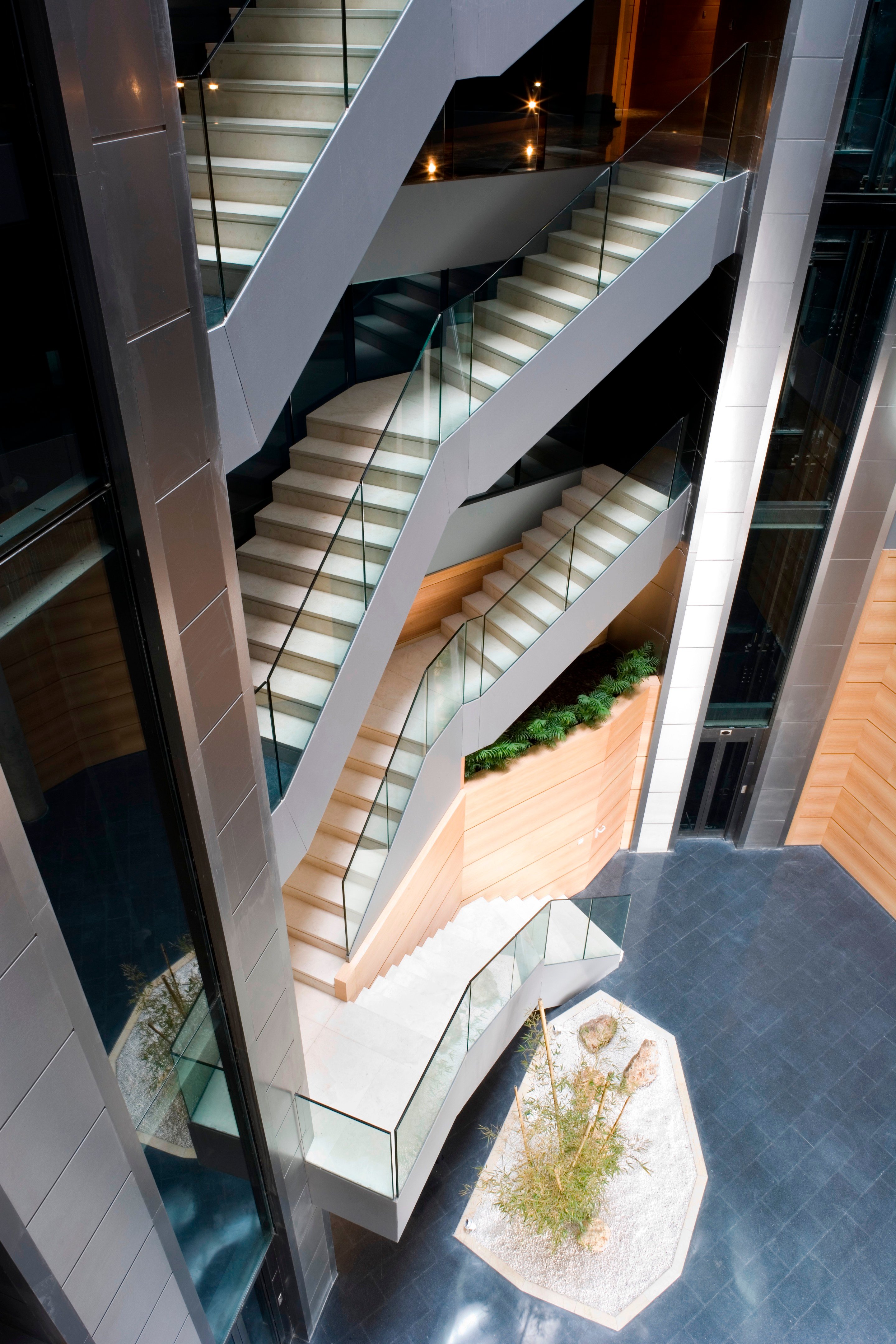 节能环保的“中央广场”建筑-8